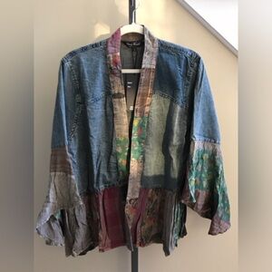 YOUNG THREADS NWT Kimono DenimWashed Boho Style Size Large